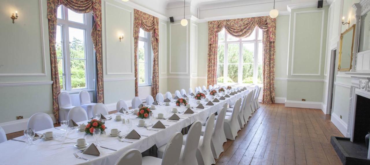 Mundford Lynford Hall Hotel מראה חיצוני תמונה