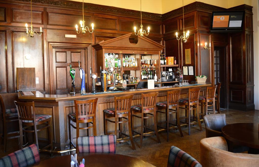 Mundford Lynford Hall Hotel מראה חיצוני תמונה