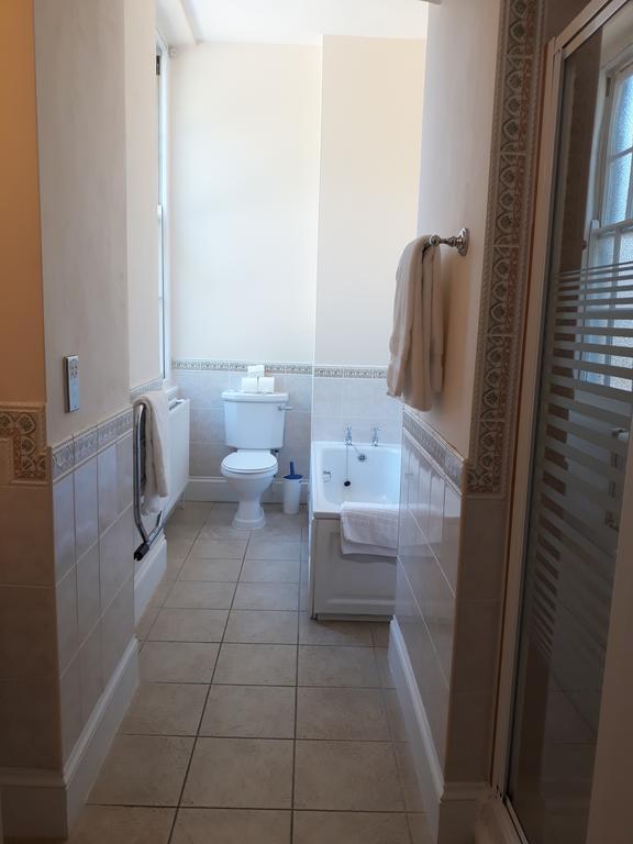 Mundford Lynford Hall Hotel מראה חיצוני תמונה