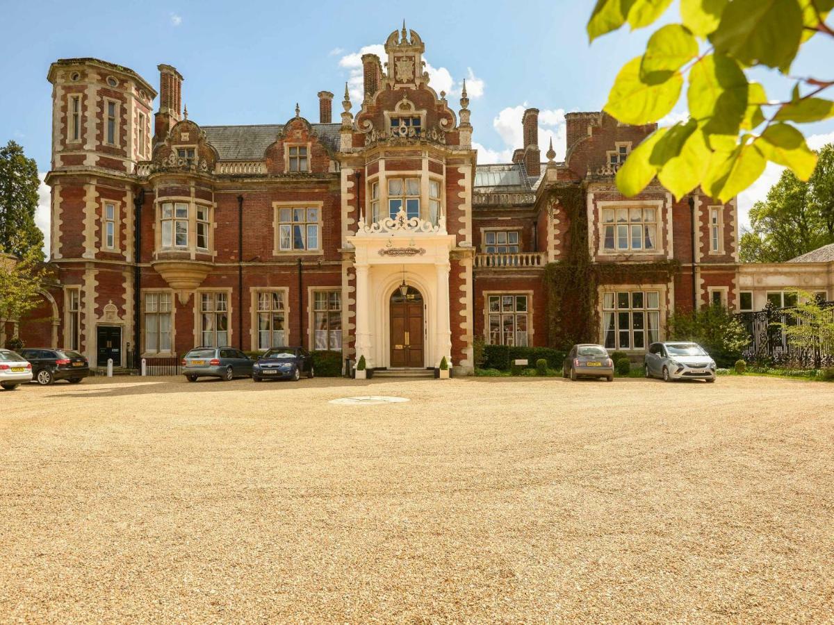 Mundford Lynford Hall Hotel מראה חיצוני תמונה